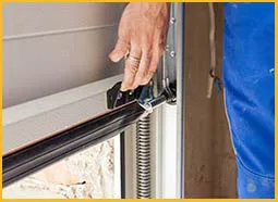 USA Garage Doors Service East Norwich, NY 516-273-7137
